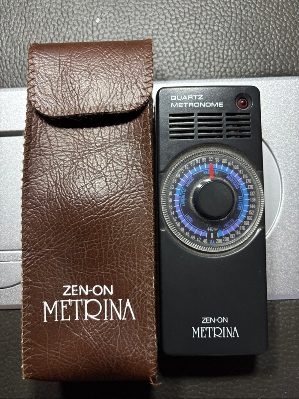 Vintage Zen-On Metrina Quartz Metronome - Black with Blue Dial